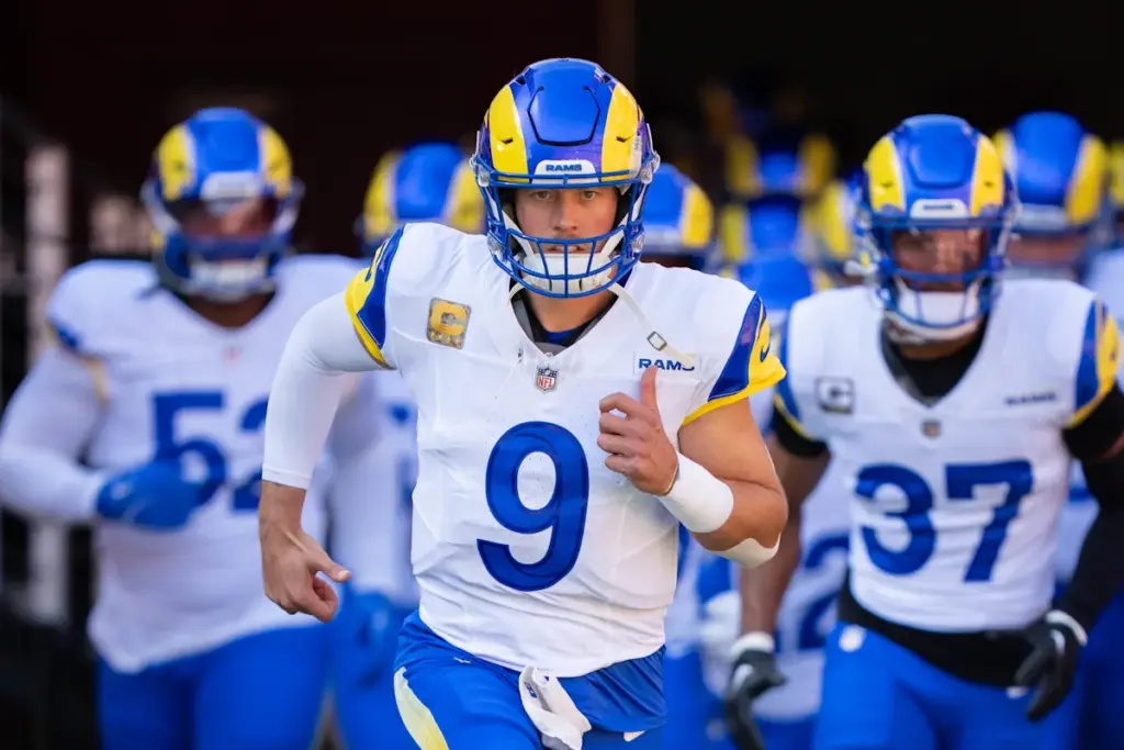 Stafford Aims to Even Rams’ Record in Key Primetime NFL Showdown