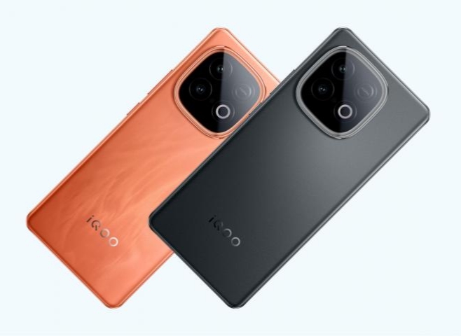 iQOO Neo 11 Pro Launches Sharp AMOLED Display with Ultra-Bright 3000 Nits for $450