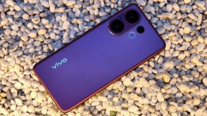 Vivo V60 Features Impressive Telephoto Camera, Surprising Price Under $300 Revealed!