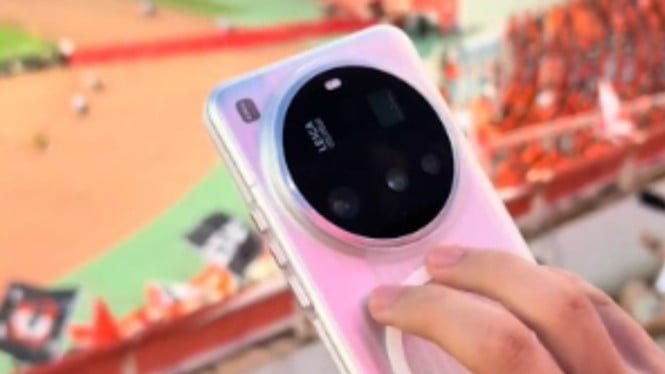 Latest Xiaomi Phone Prices November 2025: Redmi A5 to Xiaomi 15 Ultra All Drop Below $300!