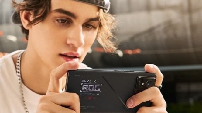 ASUS ROG Phone 9 Pro with 24GB RAM: Ultimate Gaming Beast for Heavy Games at $1000+