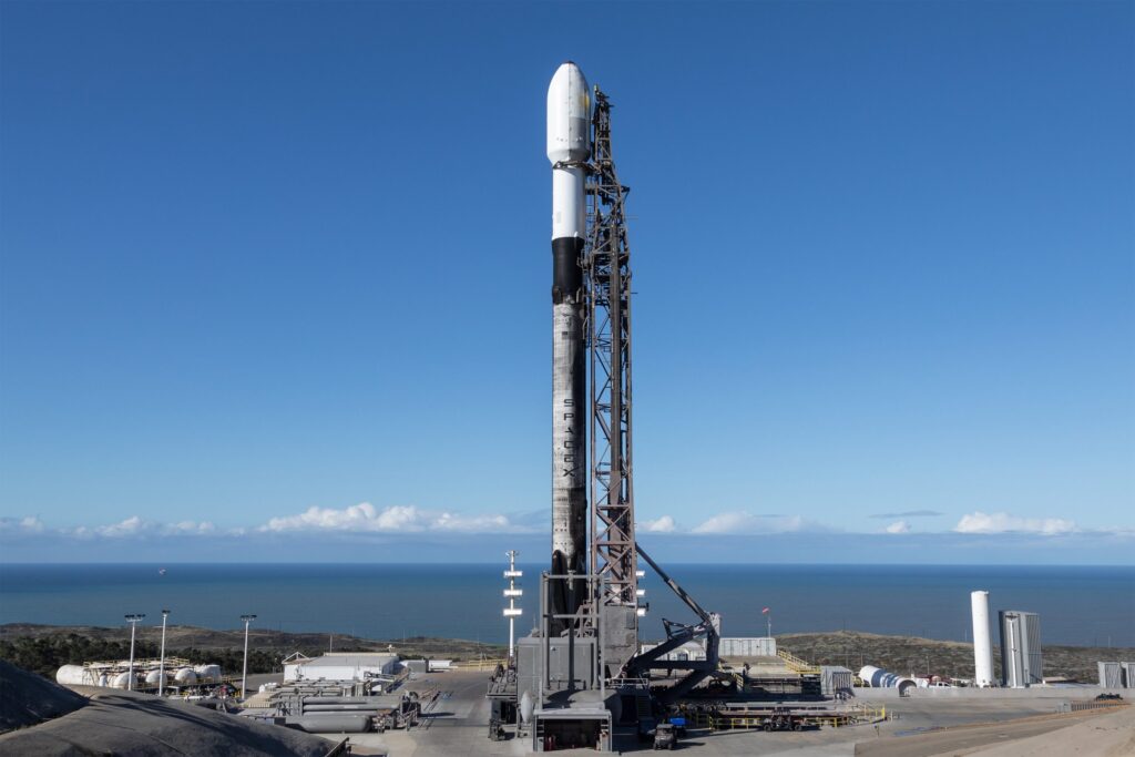 SpaceX Postpones Vandenberg Rocket Launch to Weekend, Impacting Local Timetable