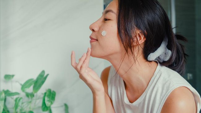 Top Korean BB Creams to Achieve a Radiant and Glowing Complexion
