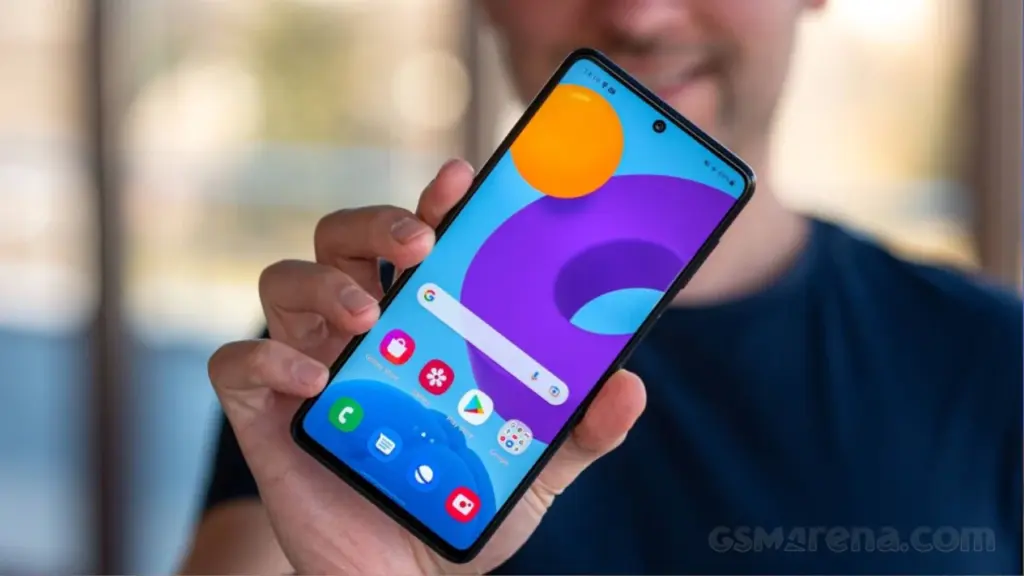 Why 4G Phones Continue to Dominate Despite the Rising 5G Market
