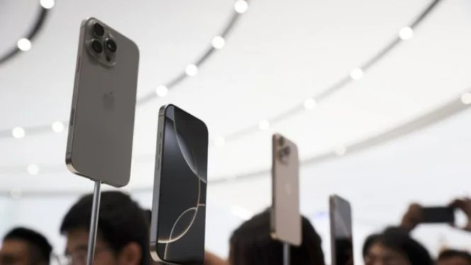 Major Price Drop on Latest Pro Max iPhone Model Brings Huge Savings on Top-Tier Smartphones