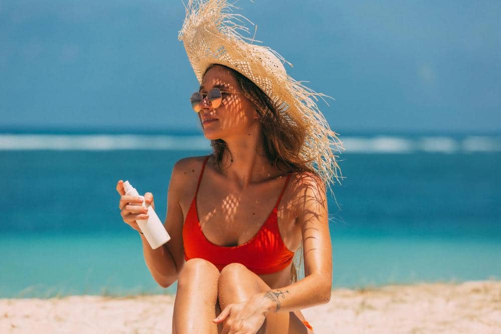 Best Sunscreens with Salicylic Acid for Clearer, Acne-Free Skin