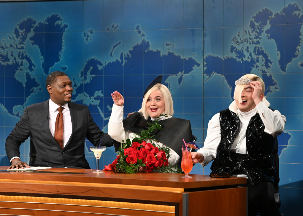 Aidy Bryant Returns to ‘SNL’ for Emotional Send-Off of Bowen Yang in Season Finale