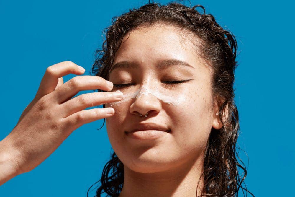 9 Best Sunscreens With Vitamin C for Bright, Protected Skin: Benefits and Top Picks