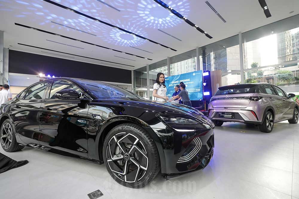 Electric Car Sales Surge: Here Are the 10 Best-Selling Brands According to Latest Data