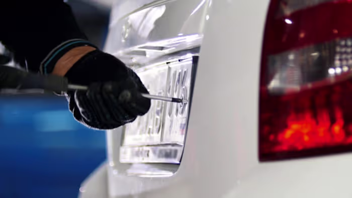 Is Your License Plate Frame Illegal? Understanding Florida’s Updated Vehicle Law Compliance