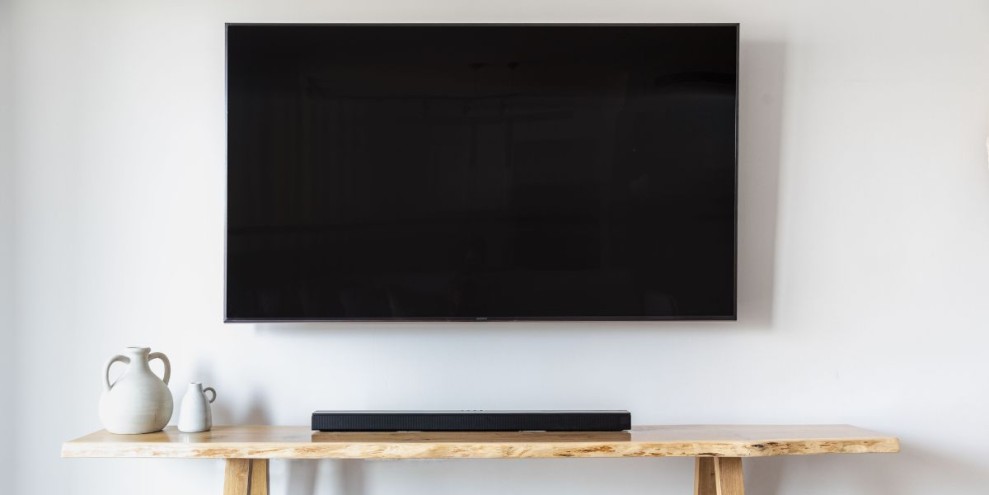 14 Best 32-Inch LED TVs in Indonesia: Latest Prices and Top Recommendations