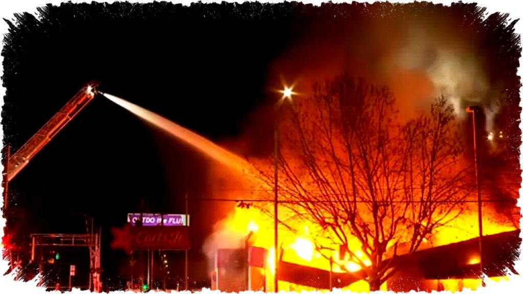 Massive Fire Destroys Vacant Former Carl's Jr. Near Fresno City College; Firefighters Respond Strongly