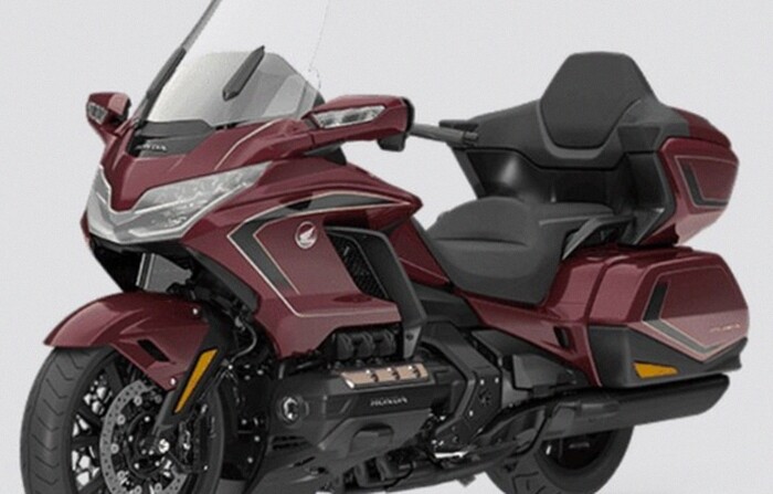Honda Gold Wing 2026: Sleek New Look, Advanced Tech, and Apple CarPlay Integration Unveiled