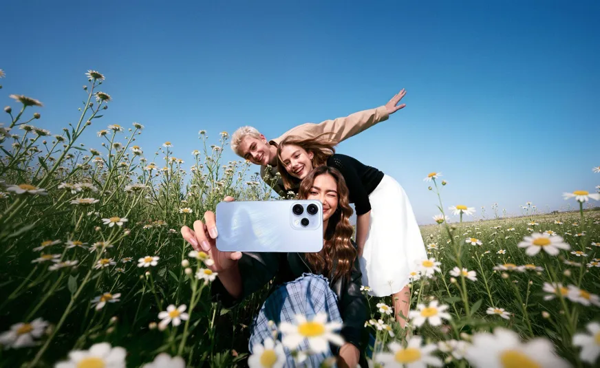 OPPO Reno15 Series Introduces AI Motion Photo with Advanced Border Stitching Technology