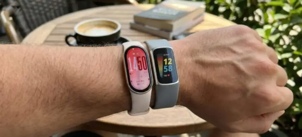Xiaomi Smart Band 10 vs Fitbit Charge 6: Which Health Tracker Offers Better Features?