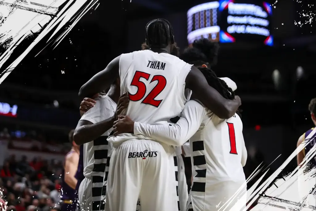 Bearcats Set to Face Top-10 Houston in Exciting Big 12 Opener This Weekend