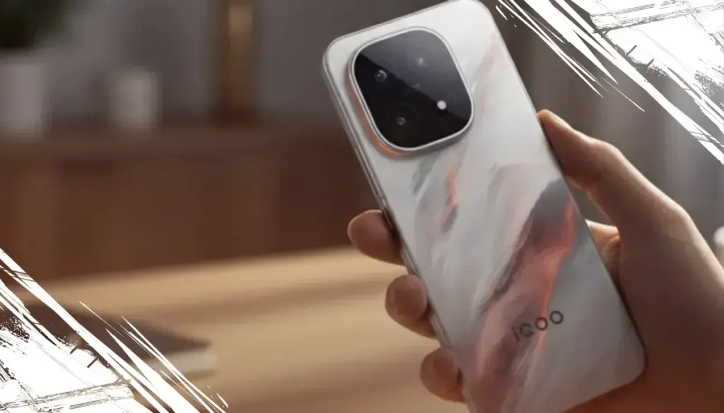 iQOO 15 Rumored to Feature Snapdragon 8 Gen 5 Chipset and 144Hz Display