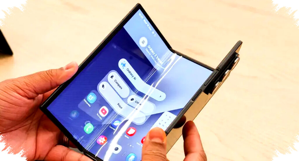 Galaxy Z Fold 8 Revealed With 200MP Camera, Snapdragon Elite Power, And Crease-Free Display Technology, Is This The Future Of Foldables?