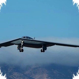 B-21 Raider Tested in Close Aerial Refueling Flights, Hinting at Accelerated Readiness and Next-Gen Bomber Power