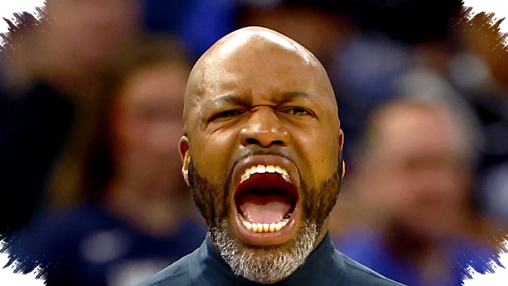 Magic Guard Anthony Black Heads to Locker Room With Injury, Jeopardizing Orlando's Battle Without Franz Wagner