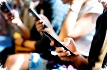 Smartphone Hunting Shifts From Second-Hand To Demo Units, Why Consumers Are Ready To Pay Half Price For Used Devices