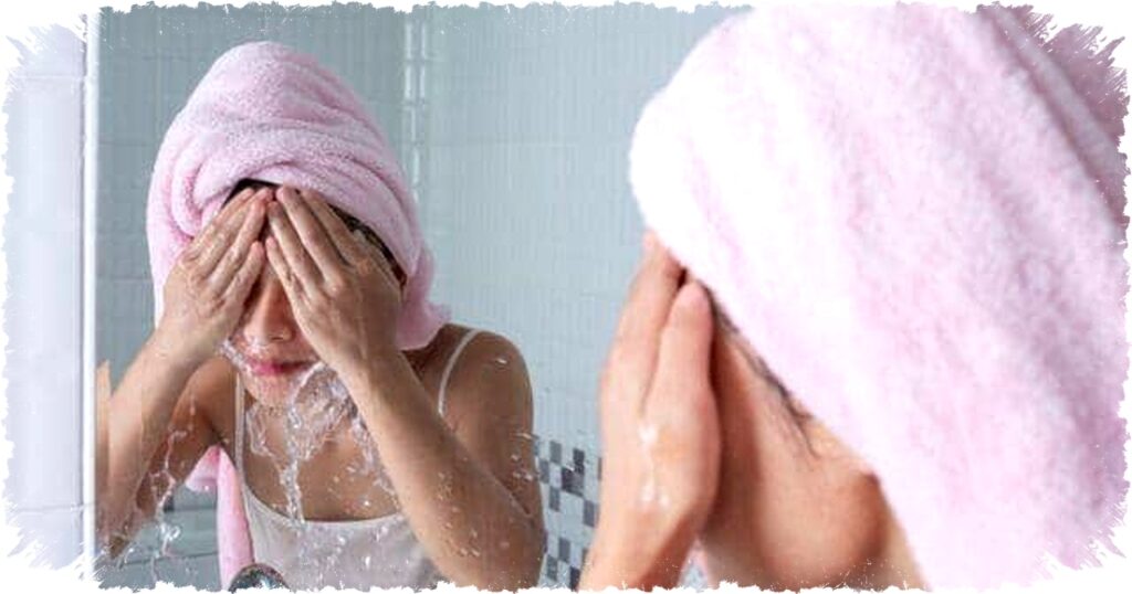 7 Essential Facial Washes For Pregnant Moms With Oily Skin, Balancing Hormones and Protecting Your Glow