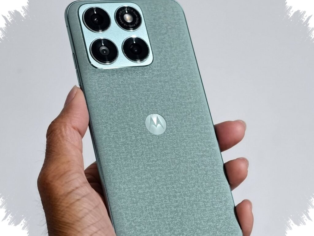 Motorola Edge 70 Fusion Balances 7,000 mAh Endurance and Practical Moto AI in Mid-Range Form