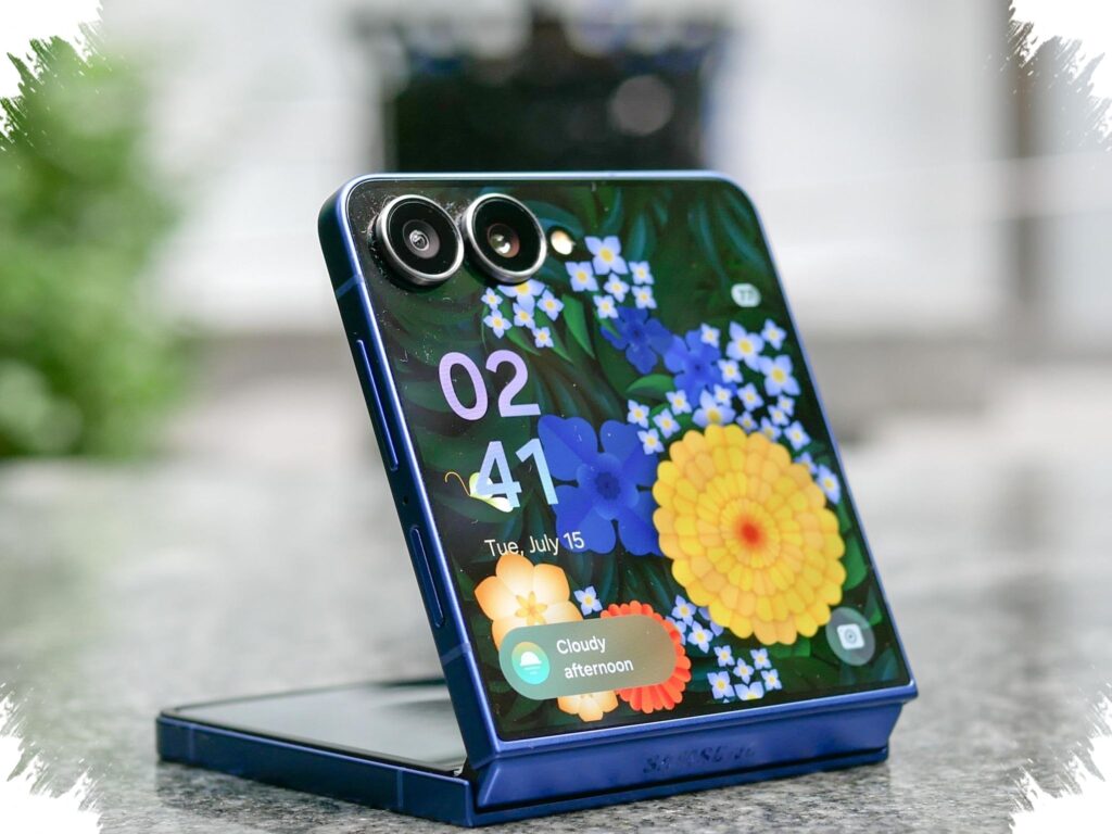 Galaxy Z Flip8 May Keep 4,300mAh Battery and 25W Charging, Foldable Upgrade Looks Limited