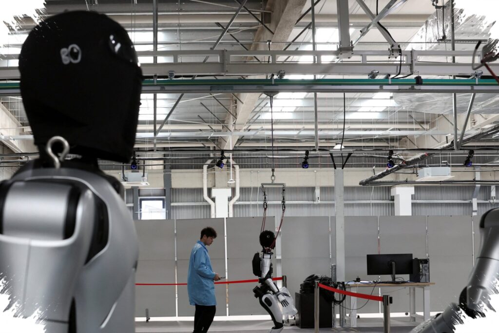 China’s Humanoid Robots Enter Tablet Assembly, 99.9% Accuracy Signals A Factory Shift