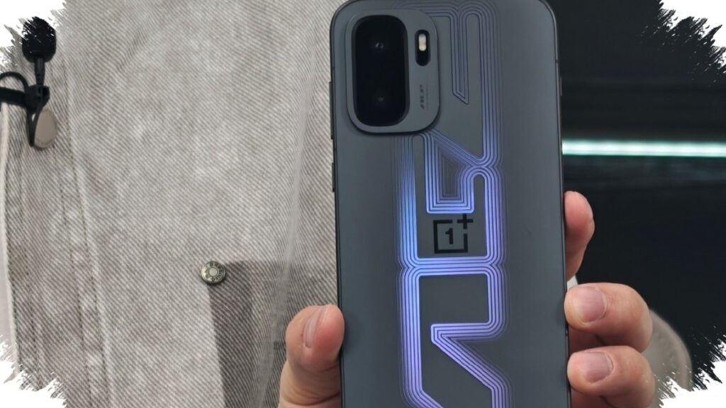 OnePlus Ace 6 Ultra Is Coming, Ace Awakening And 165Hz Display Set The Tone