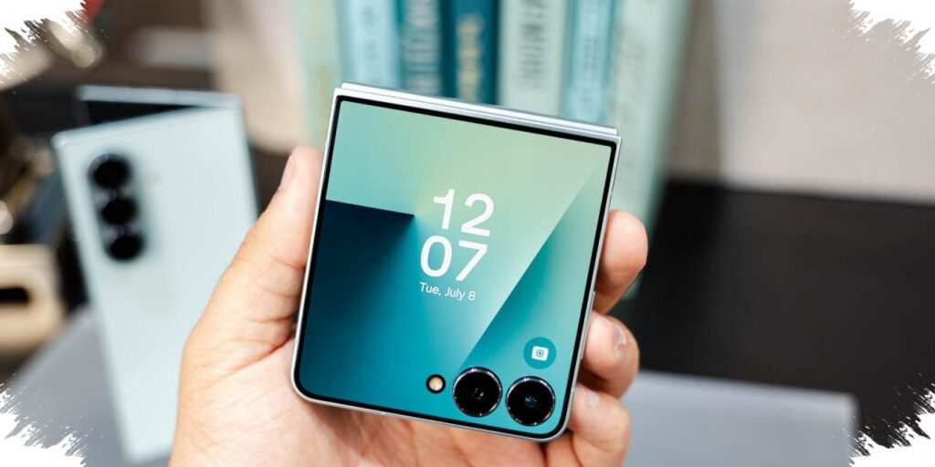 Galaxy Z Flip 7 Still Looks Like the Smarter Buy, While Z Flip 8 Waiters May Pay More
