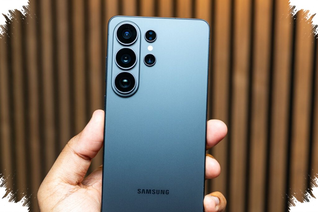 Galaxy S26 Ultra Gives Travel Video A Steadier Edge Without A Gimbal, Plus 100x Space Zoom