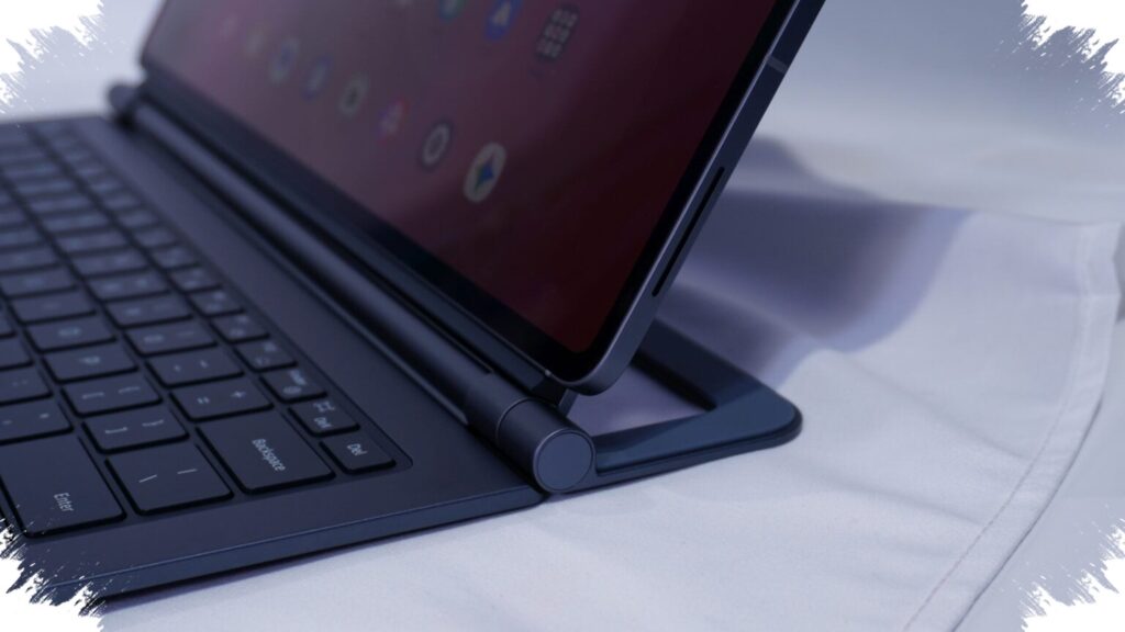 Galaxy Tab S11 Ultra’s Pro Keyboard Feels Remarkably Secure, With Laptop-Like Stability And Minimal Wobble