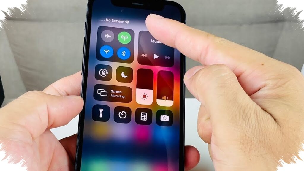 Why iPhone Suddenly Shows No Service, Four Hidden Causes Behind The Signal Drop