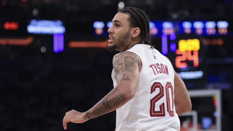 Cavs’ Jaylon Tyson Problem Is A Hole They Can’t Climb Out Of, Kenny Atkinson’s Rotation Has Left Him Cold