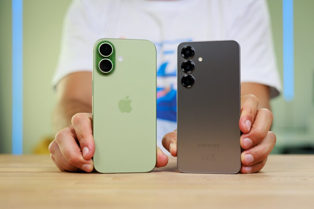 iPhone 17 Holds the Top Three Spots Worldwide, While Samsung Still Leads on Budget Phones