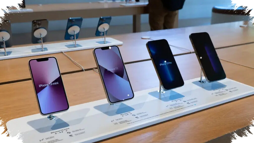 Apple Keeps New iPhone And MacBook Prices Steady For Now As Rupiah Weakens