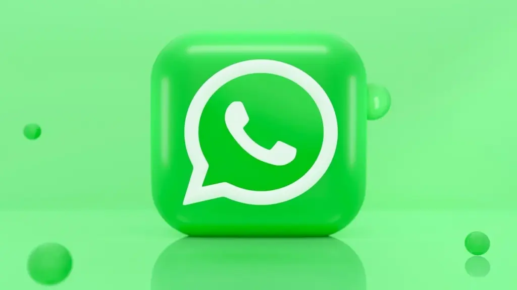WhatsApp’s New Spoiler Blur Hides Sensitive Messages Until Tapped