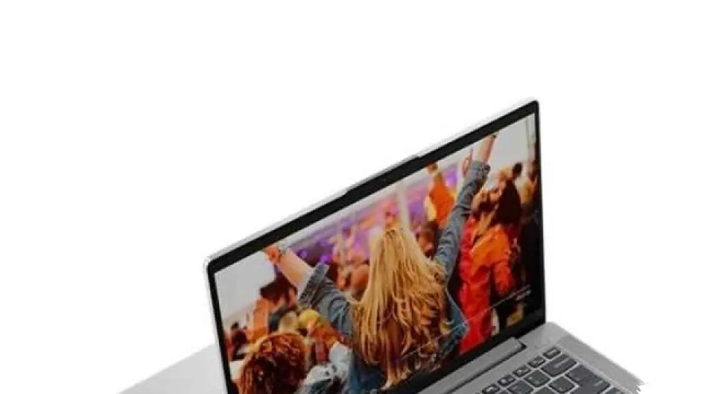 A Thin IdeaPad Slim 5i Bets On Intel Wildcat Lake And 22-Hour Battery Life