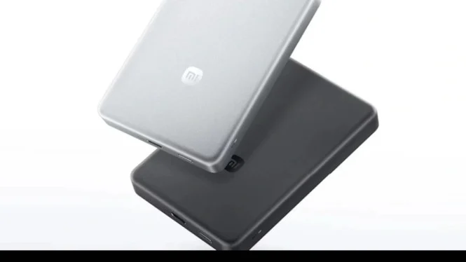 Ultra-Thin 10,000mAh Magnetic Power Bank From Xiaomi Delivers 45W Wired Output and Dual Charging