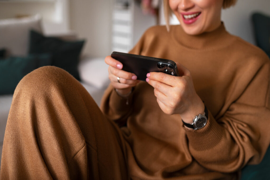 Gaming Power Meets Camera Strength Across Five Phones, From Budget Picks to Flagships
