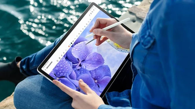 Samsung Rolls Out One UI 8.5 To Galaxy Tab S9 FE, 3GB Update Adds New Features And May Security Patch