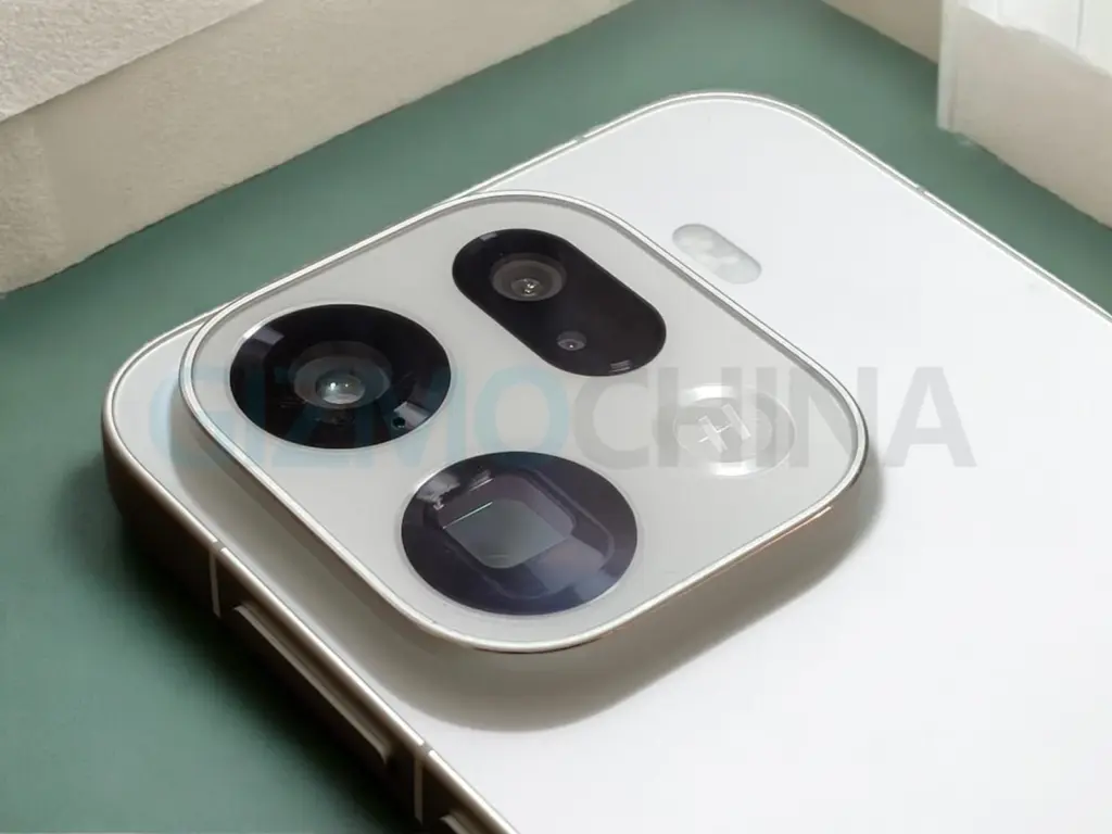 Oppo Find X10 Pro Max Remains in Testing, 200MP Periscope Zoom Takes Center Stage