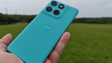 Battery Giants, Gaming Beasts, and a 200MP Periscope Camera Push Flagship Rivalry Higher