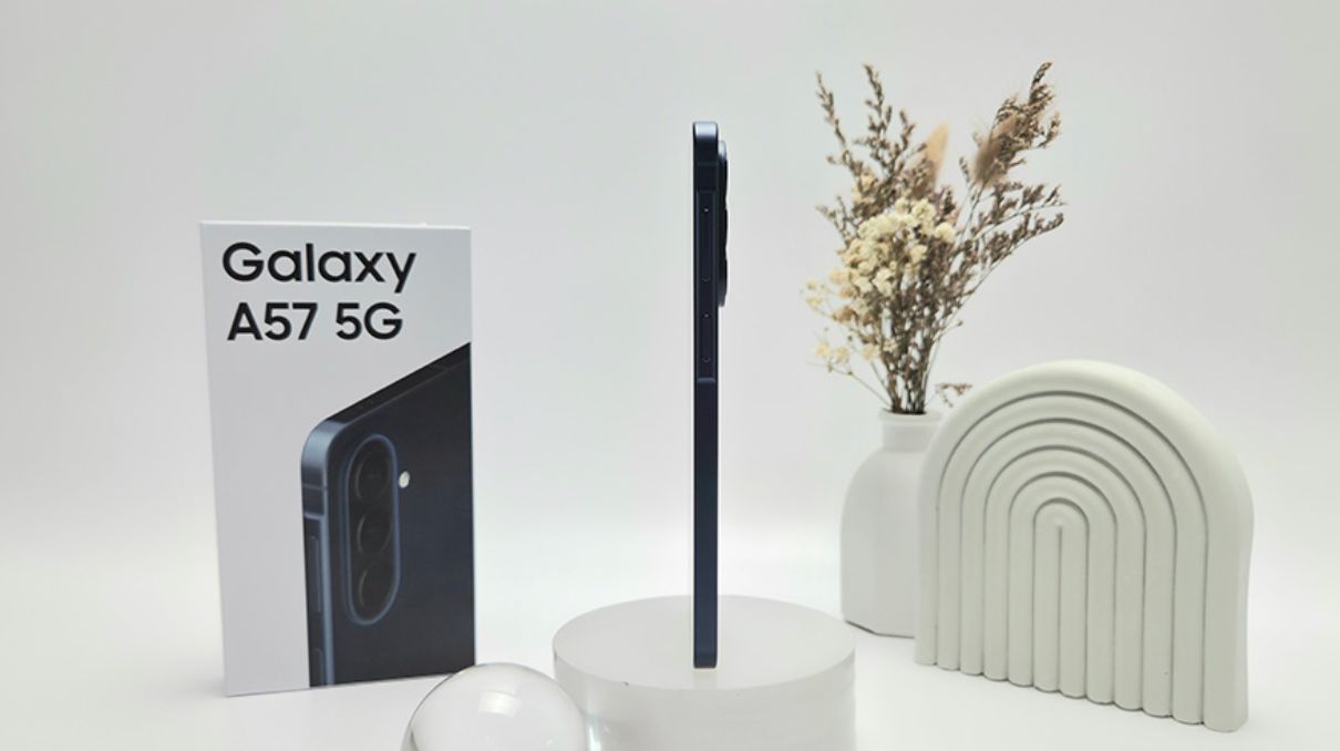 Galaxy A57 5G Stresses Smooth Display and Slim Build, Made for Long Sessions