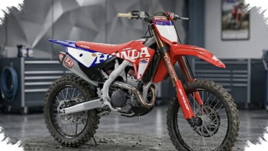2027 Honda CRF250R Keeps Its Race Core Intact, While Gaining a Sharper Look