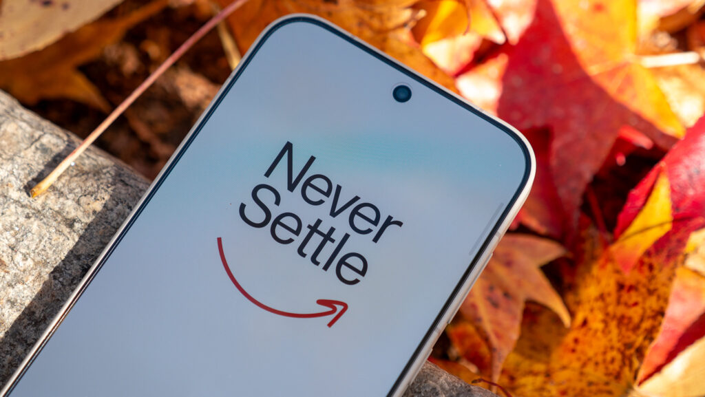 OnePlus May Trade Resolution for Speed, 240Hz OLED Rumor Points to a New Flagship Direction
