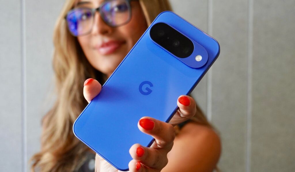 Pixel 10 Pro Comes Free on Verizon, with a $100 Gift Card and No Activation Fee