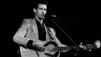 Storms Of Life Turned Randy Travis Into A Country Legend, The 1986 Debut That Changed Everything