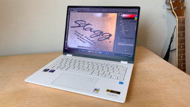 At 990 Grams and Up to 26 Hours of Battery Life, Acer’s Swift Edge 14 AI Targets Premium Mobility